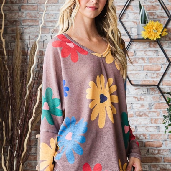 B129🌺Flirty+fun oversized mocha Daisy  on-trend top adds a happy vibe2every day - Picture 10 of 12